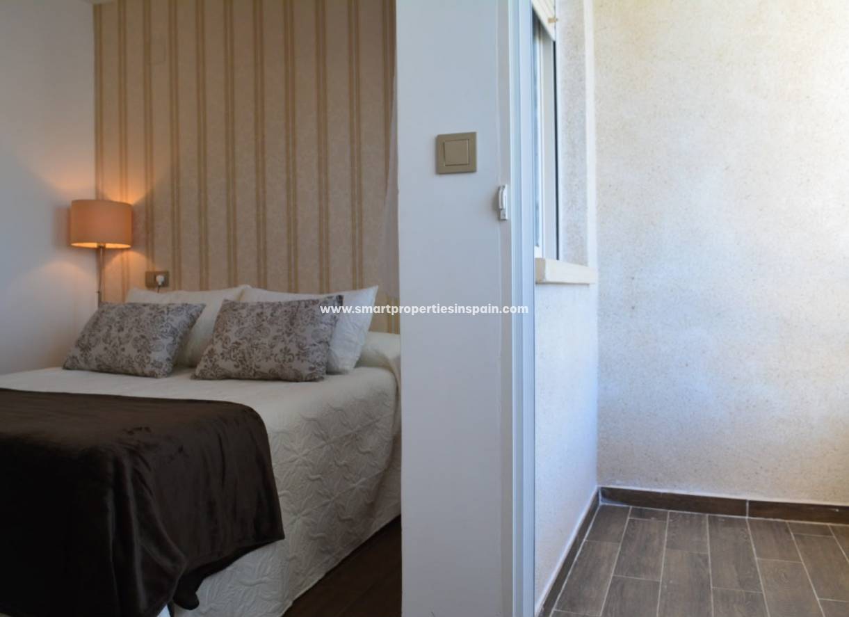 Reventa - Vivienda Adosada - La Marina - Urbanización La Marina