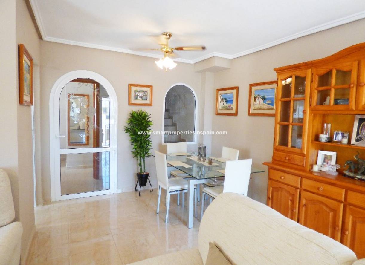 Reventa - Vivienda Semi Adosada - La Marina - Urbanización La Marina