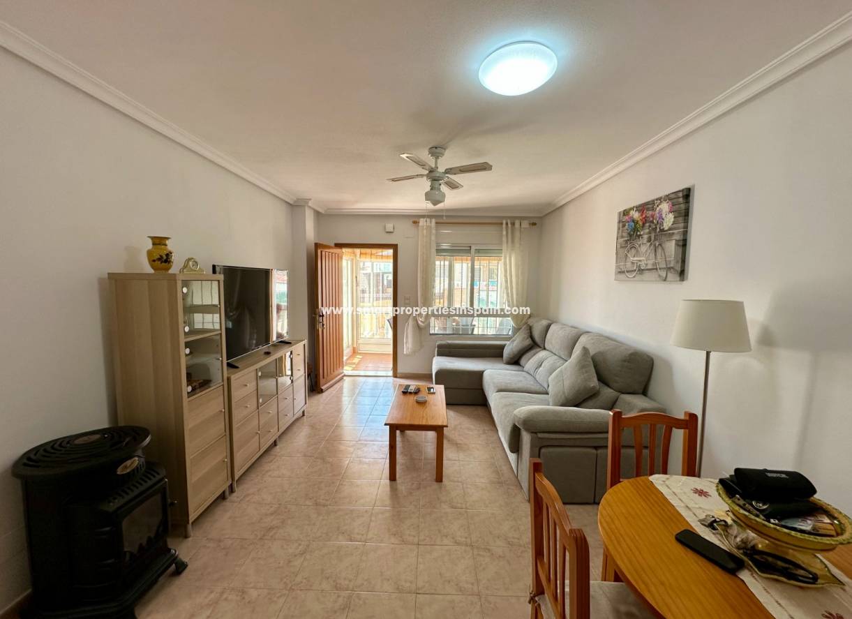Reventa - Vivienda Semi Adosada - La Marina - Urbanización La Marina