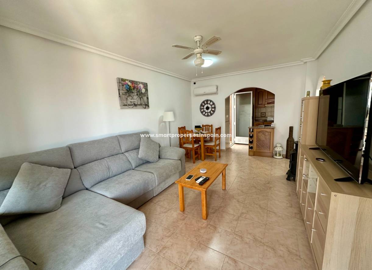 Reventa - Vivienda Semi Adosada - La Marina - Urbanización La Marina