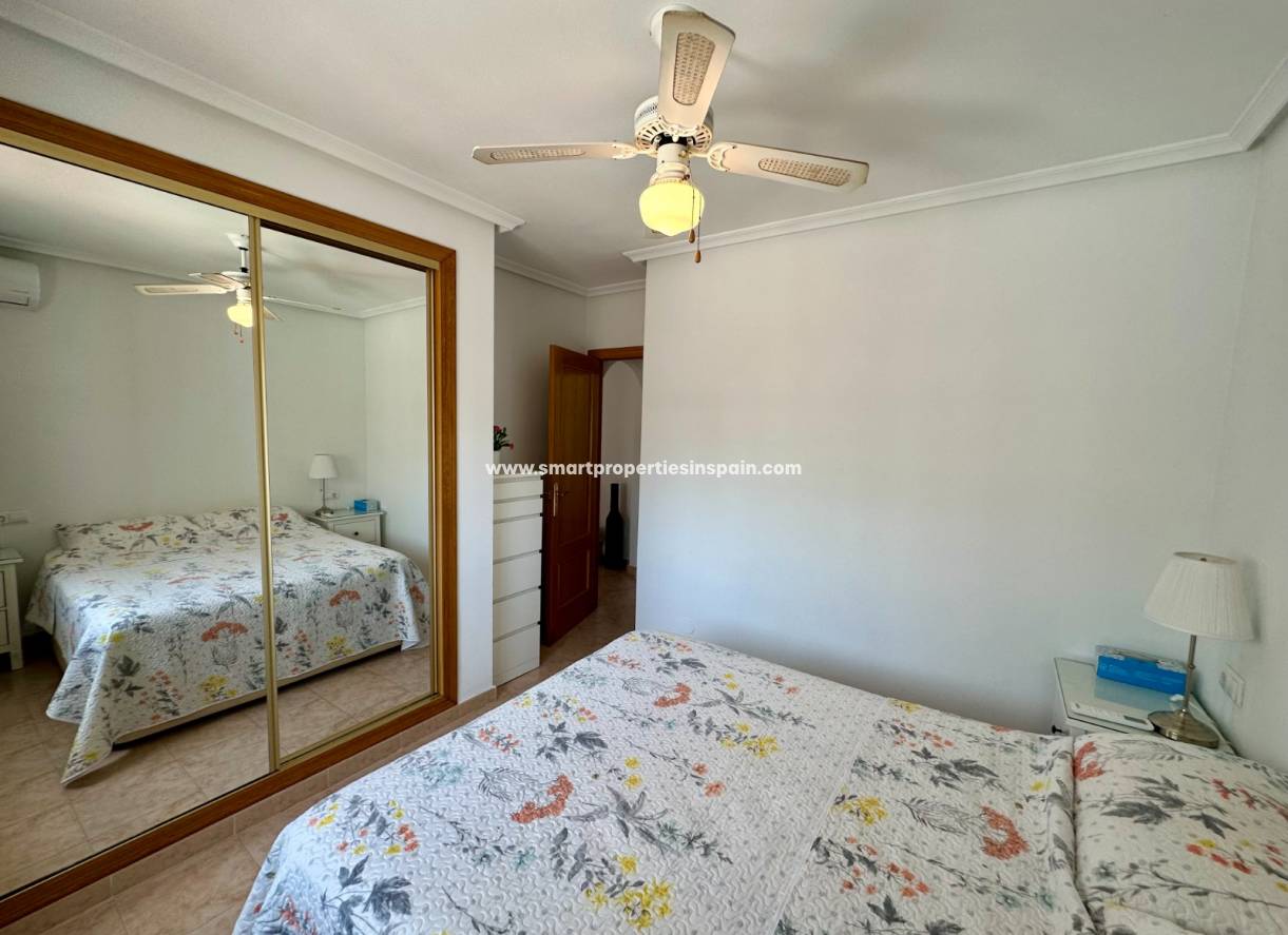 Reventa - Vivienda Semi Adosada - La Marina - Urbanización La Marina