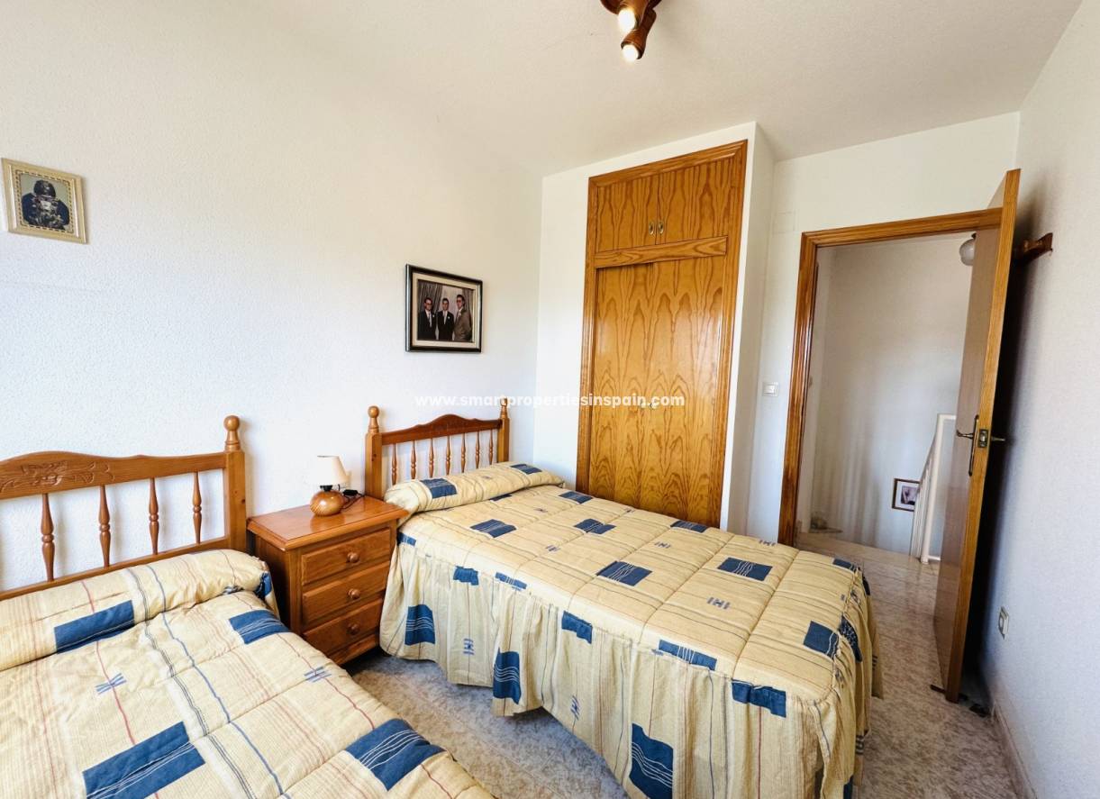 Reventa - Vivienda Semi Adosada - La Marina - Urbanización La Marina