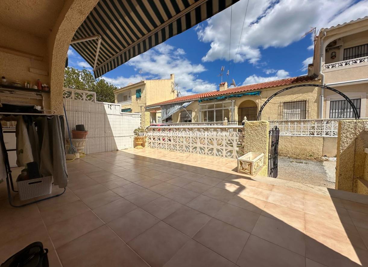 Reventa - Vivienda Semi Adosada - La Marina - Urbanización La Marina