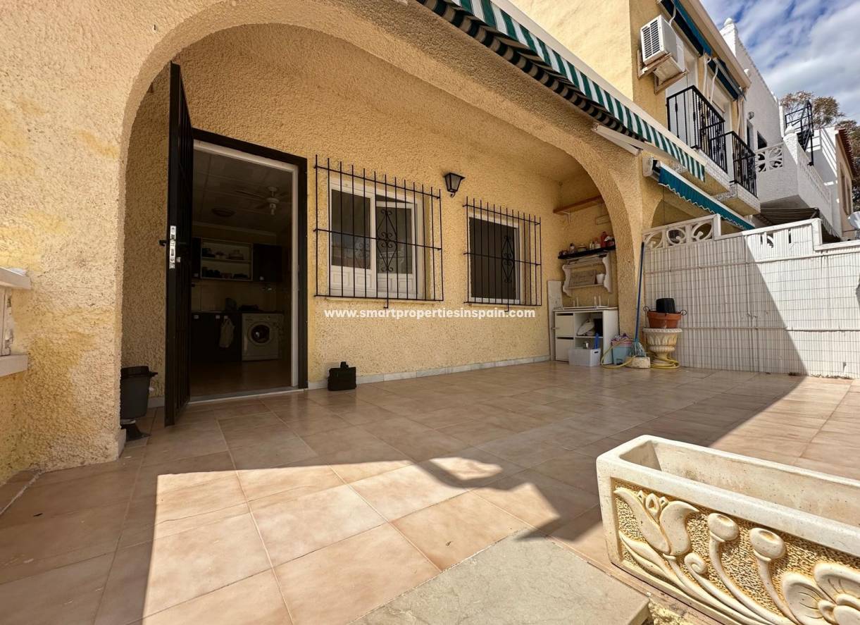 Reventa - Vivienda Semi Adosada - La Marina - Urbanización La Marina