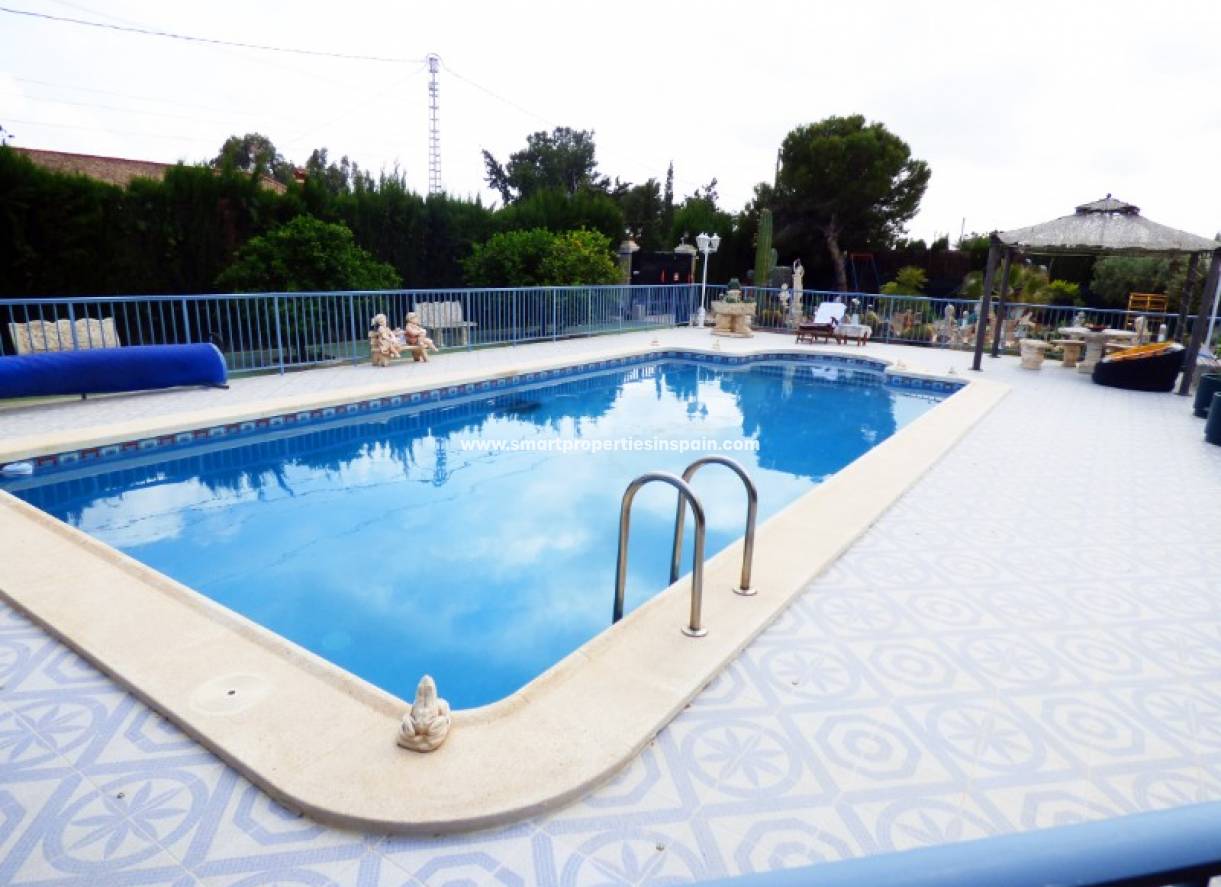 Revente - Maison de campagne - Elche