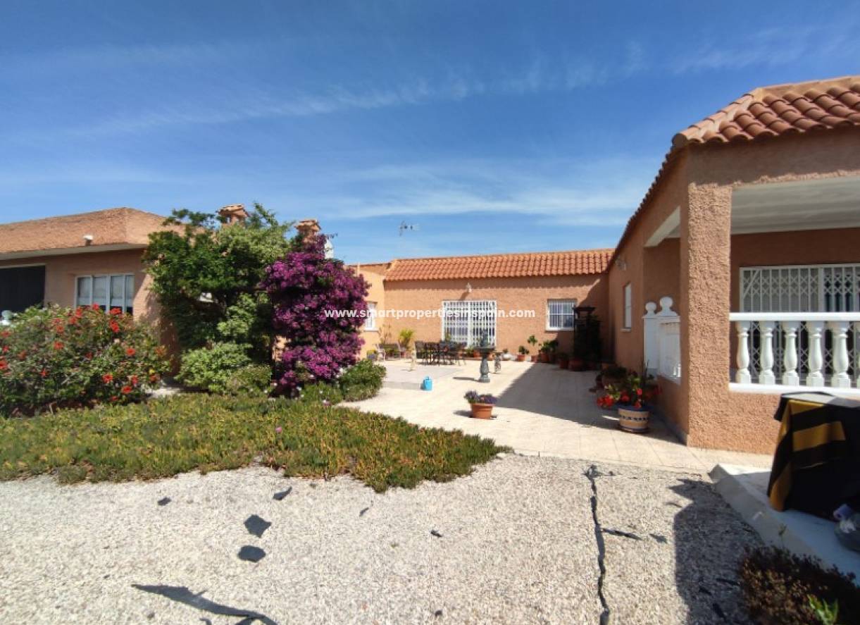 Revente - Maison de campagne - Elche
