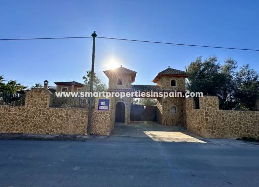 Revente - Maison de campagne - Rojales - Rural