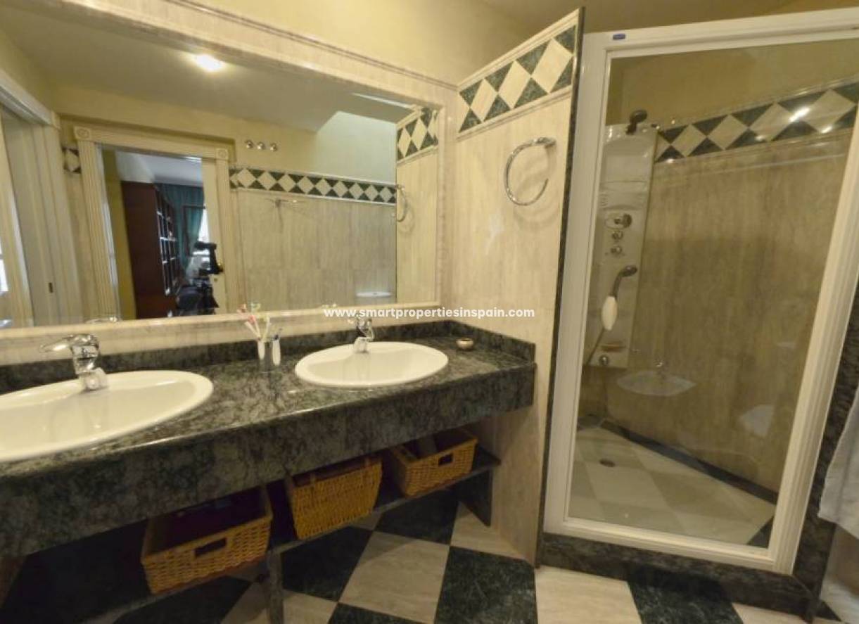 Revente - Maison Individuelle - Alicante - San Juan de Alicante