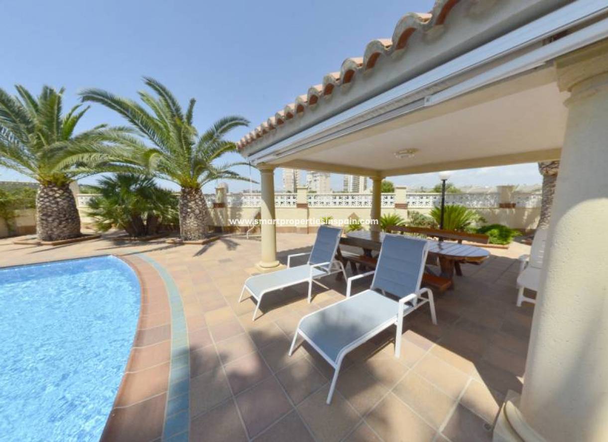 Revente - Maison Individuelle - Alicante