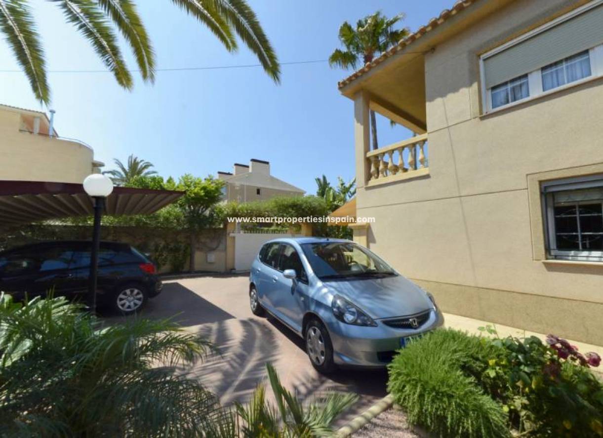 Revente - Maison Individuelle - Alicante