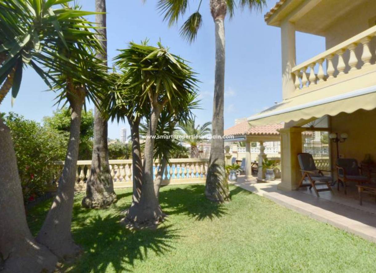Revente - Maison Individuelle - Alicante