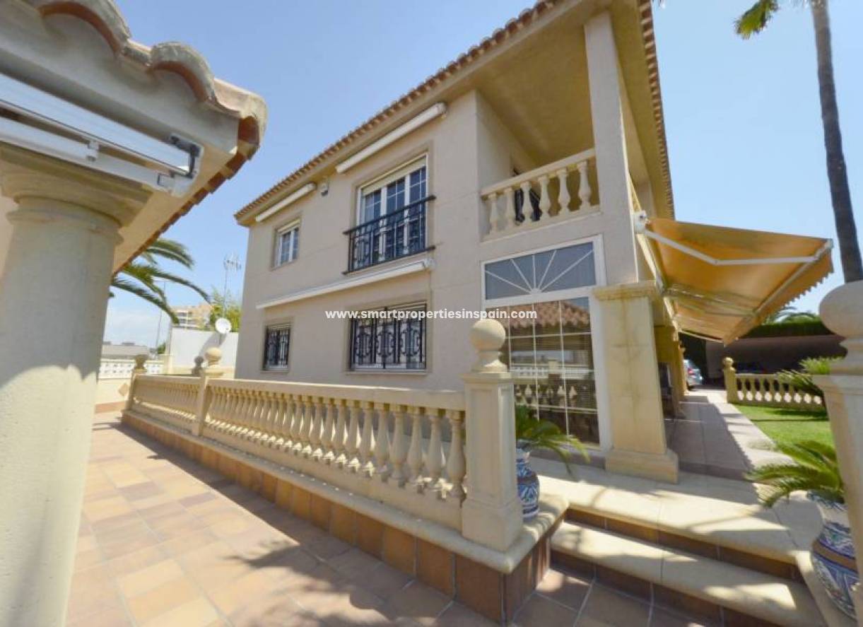 Revente - Maison Individuelle - Alicante
