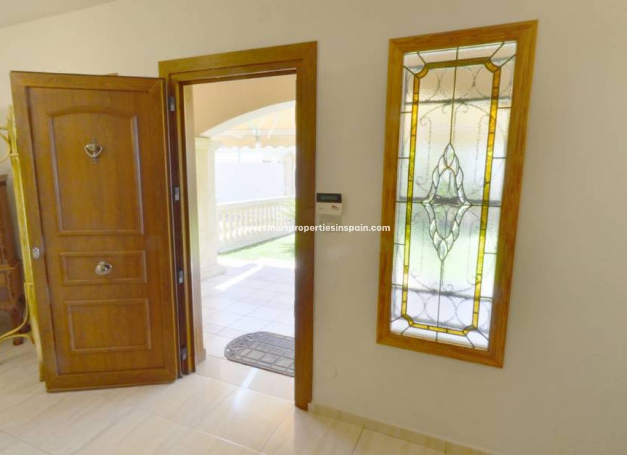 Revente - Maison Individuelle - Alicante