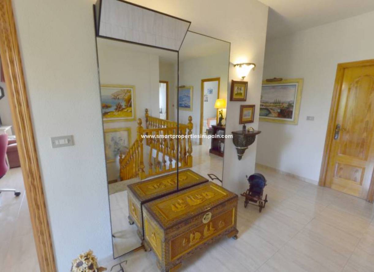 Revente - Maison Individuelle - Alicante