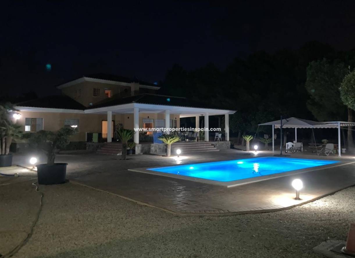 Revente - Maison Individuelle - Crevillente