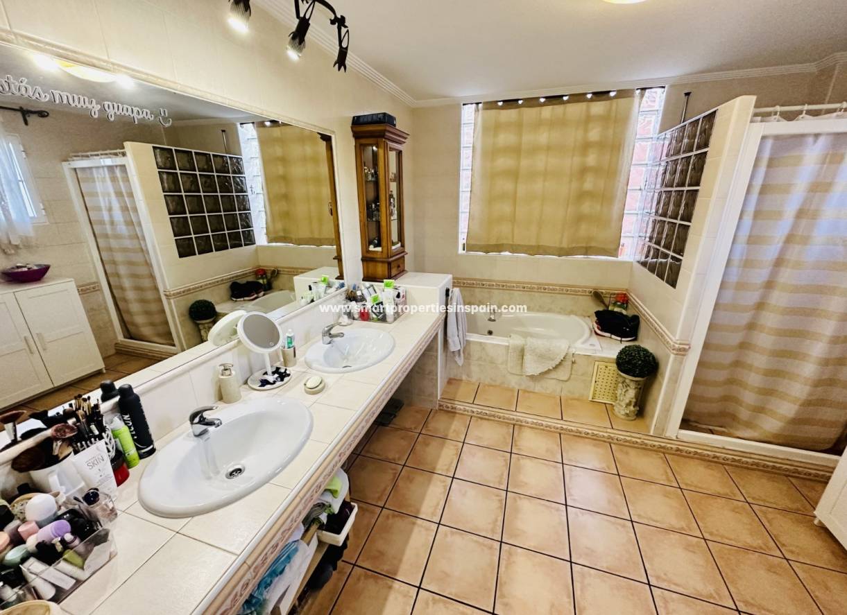 Revente - Maison Individuelle - Elche