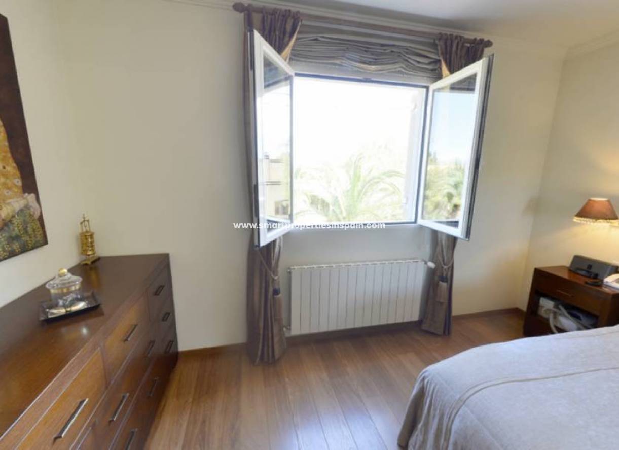 Revente - Maison Individuelle - Elche