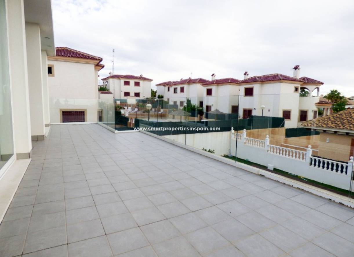 Revente - Maison Individuelle - La Marina - Urbanización La Marina