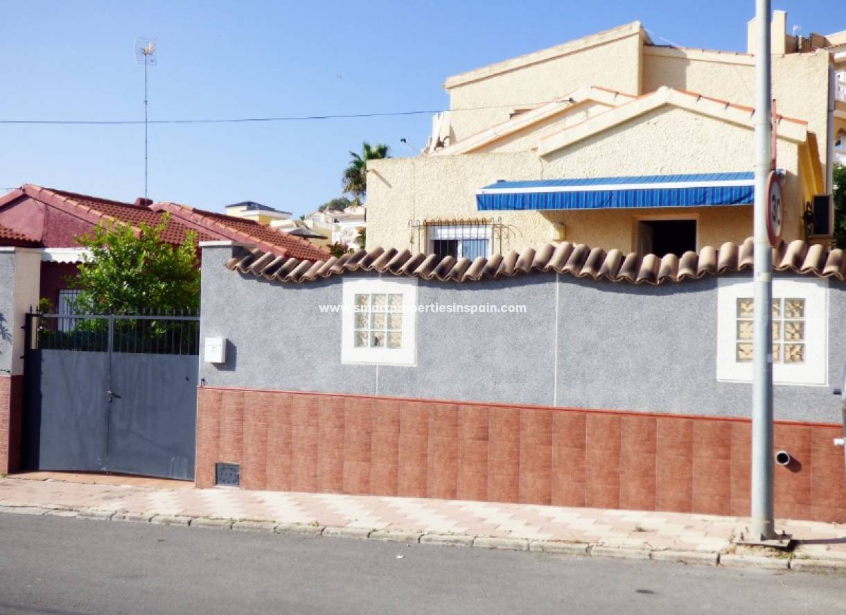 Revente - Maison Individuelle - La Marina - Urbanización La Marina