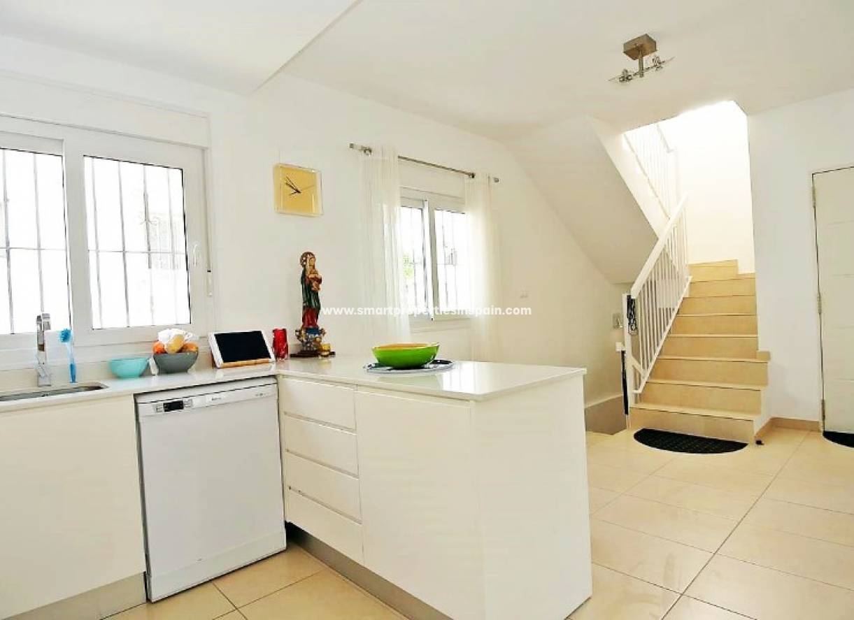 Revente - Maison Individuelle - La Marina - Urbanización La Marina