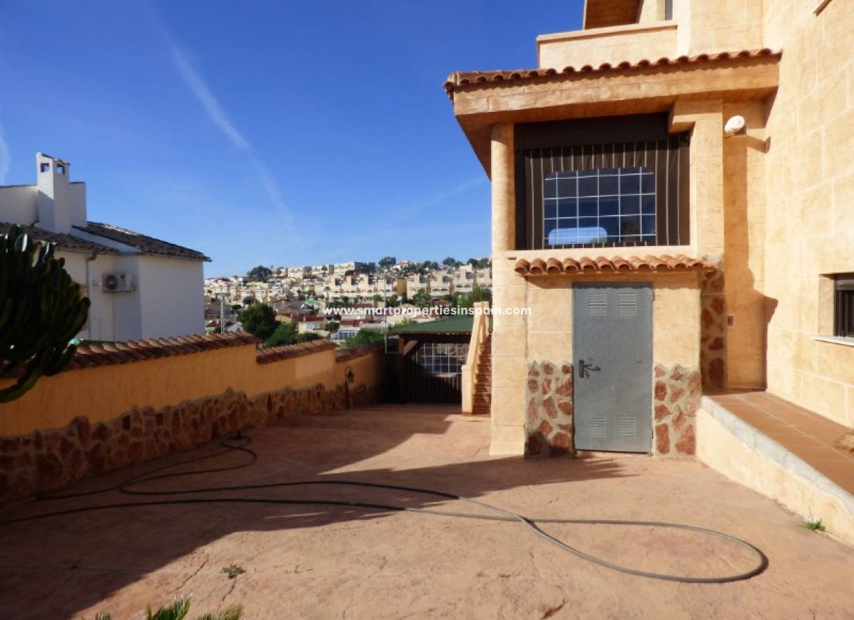 Revente - Maison Individuelle - La Marina - Urbanización La Marina