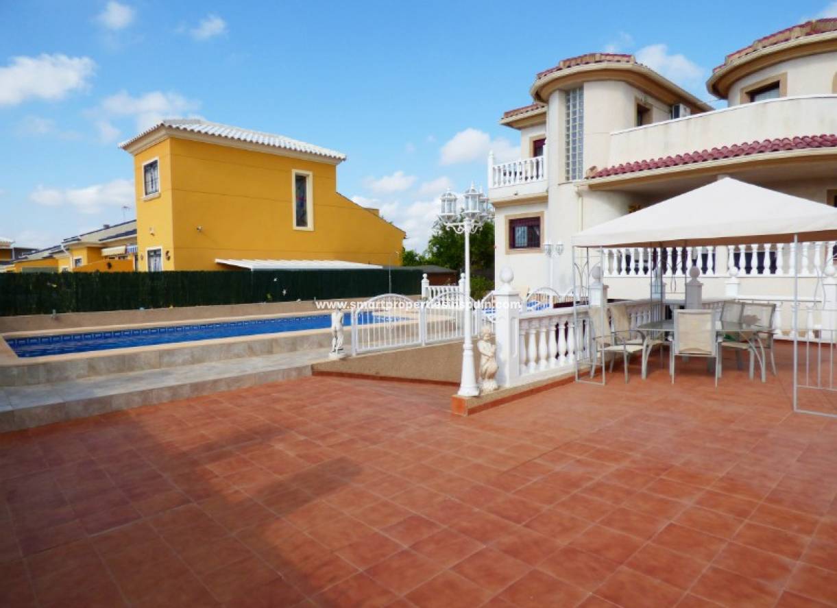 Revente - Maison Individuelle - La Marina - Urbanización La Marina