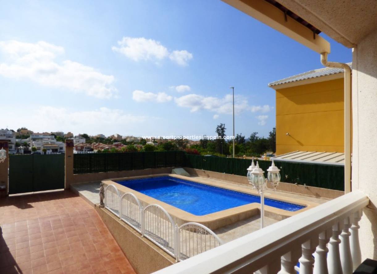 Revente - Maison Individuelle - La Marina - Urbanización La Marina