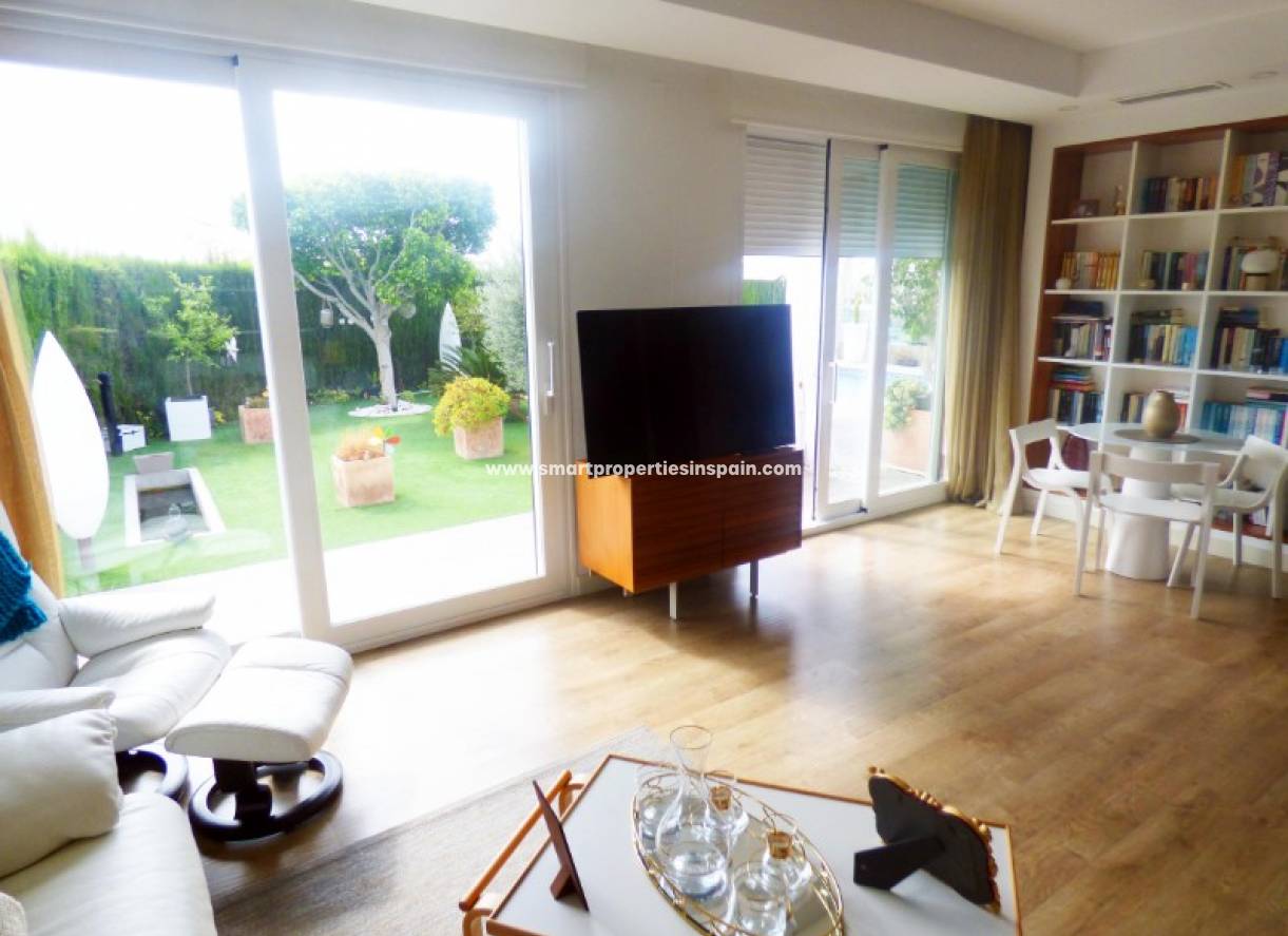 Revente - Maison Individuelle - La Marina - Urbanización La Marina