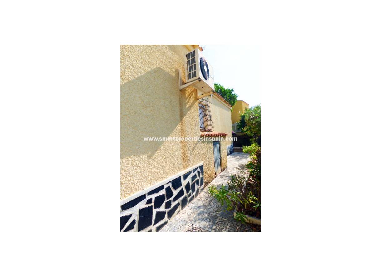 Revente - Maison Individuelle - La Marina - Urbanización La Marina