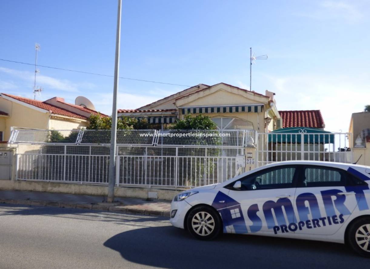 Revente - Maison Individuelle - La Marina - Urbanización La Marina