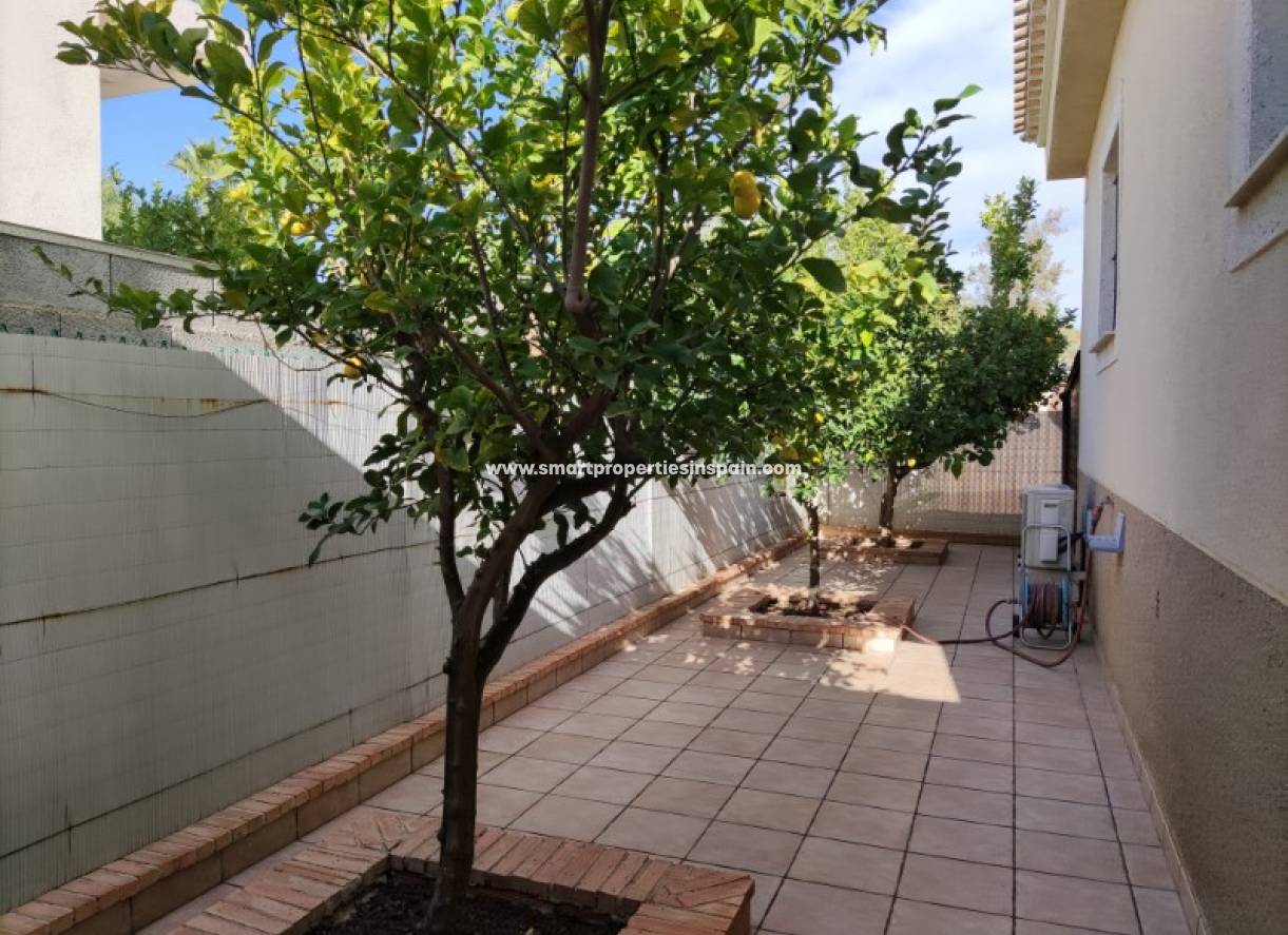 Revente - Maison Individuelle - La Marina - Urbanización La Marina