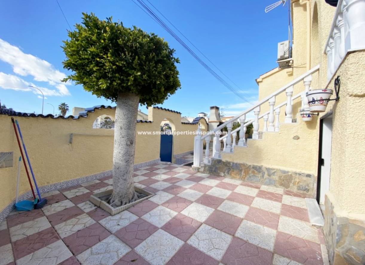 Revente - Maison Individuelle - La Marina - Urbanización La Marina