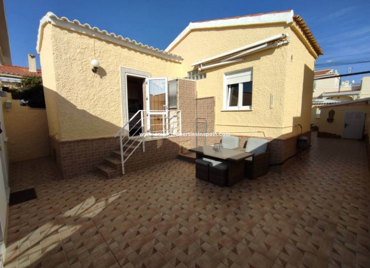 Revente - Maison Individuelle - La Marina - Urbanización La Marina
