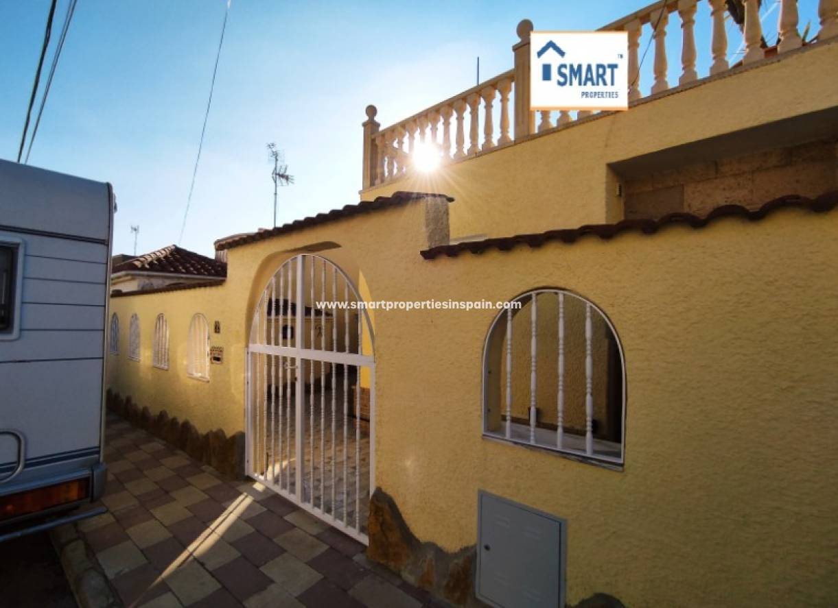 Revente - Maison Individuelle - La Marina - Urbanización La Marina