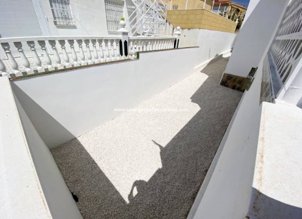 Revente - Maison Individuelle - La Marina - Urbanización La Marina
