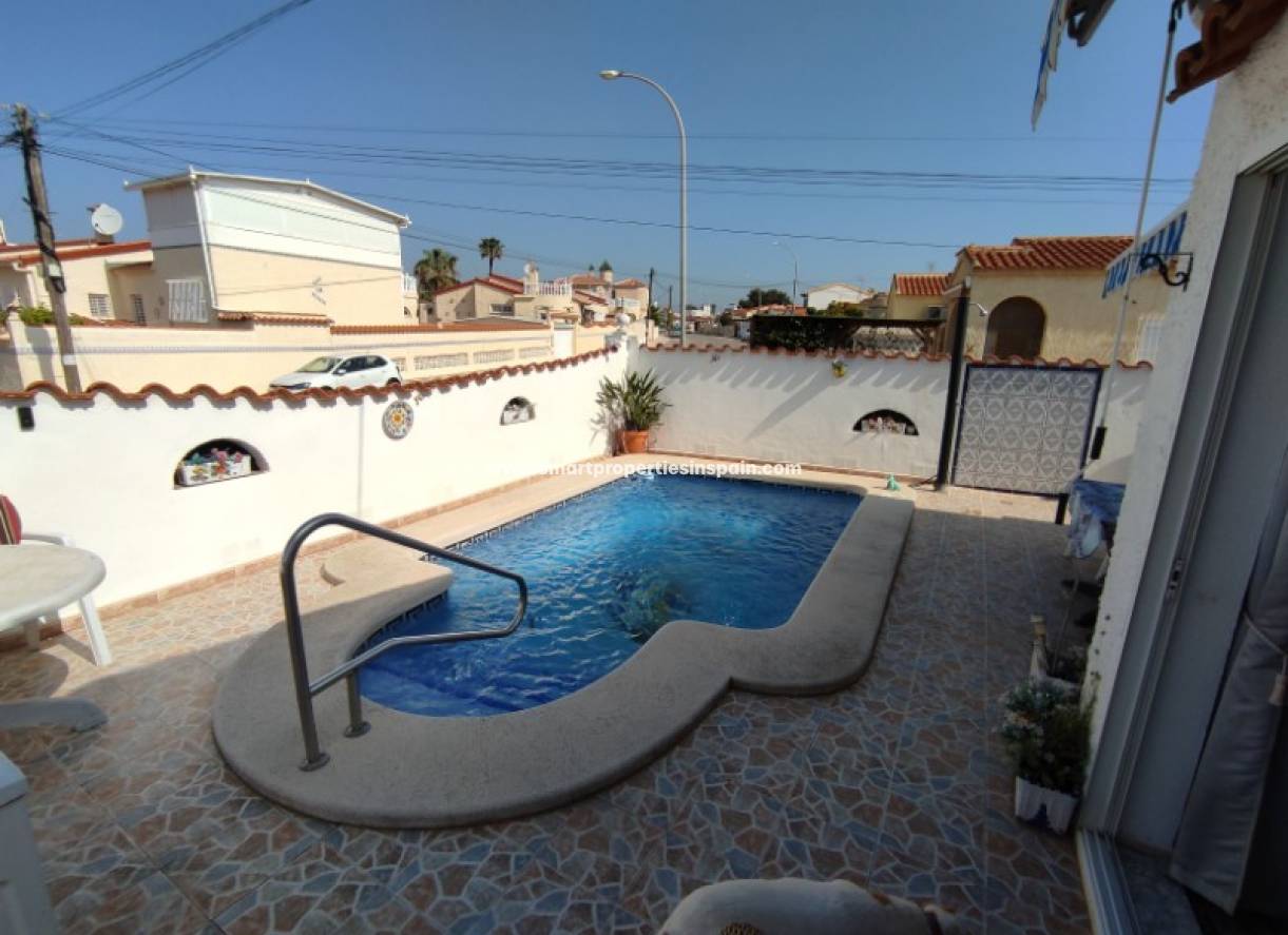 Revente - Maison Individuelle - La Marina - Urbanización La Marina
