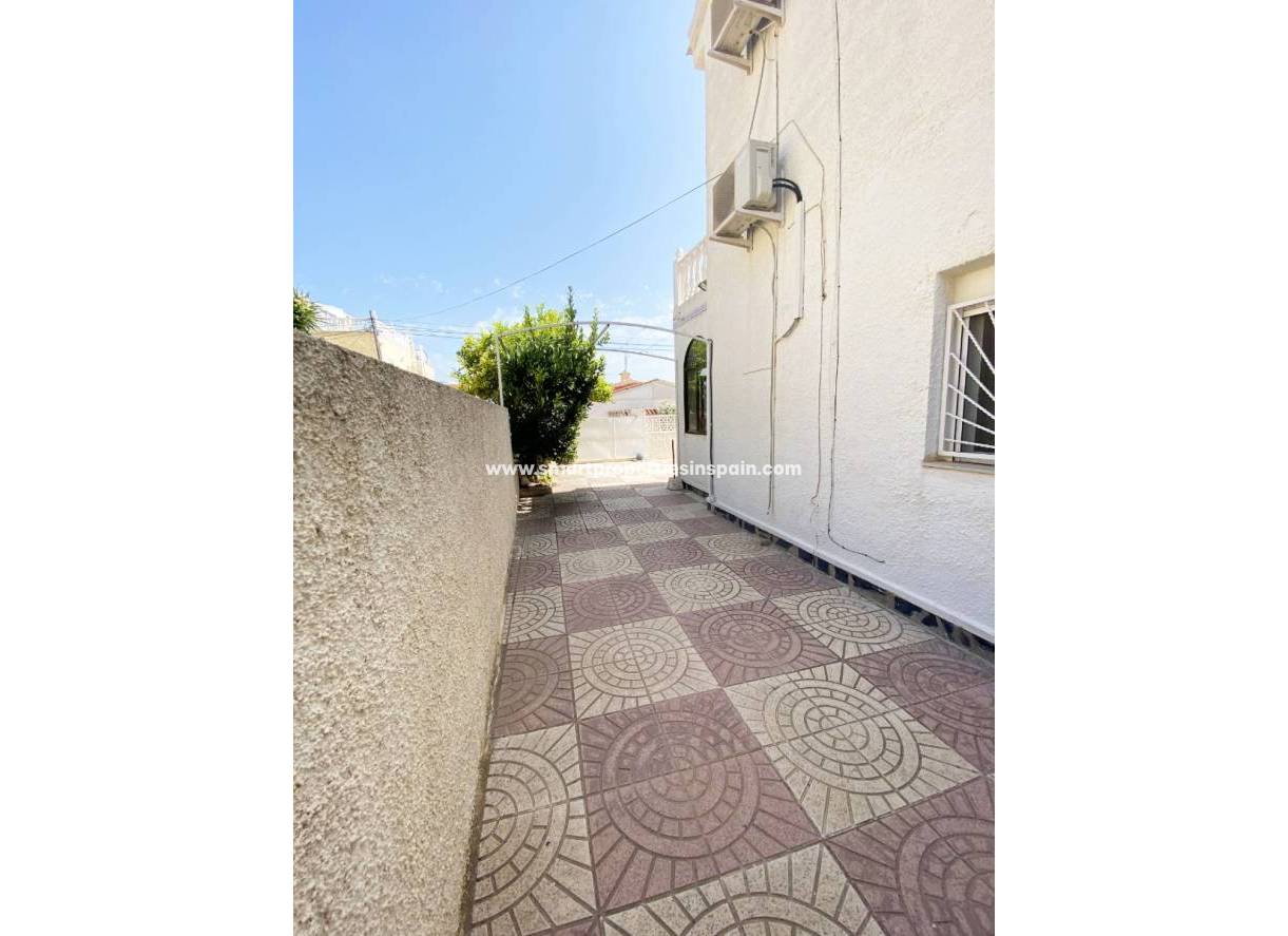 Revente - Maison Individuelle - La Marina - Urbanización La Marina
