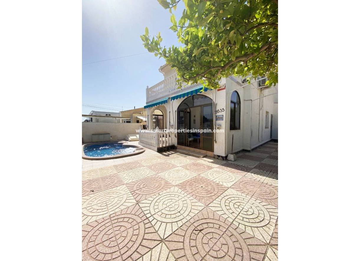 Revente - Maison Individuelle - La Marina - Urbanización La Marina