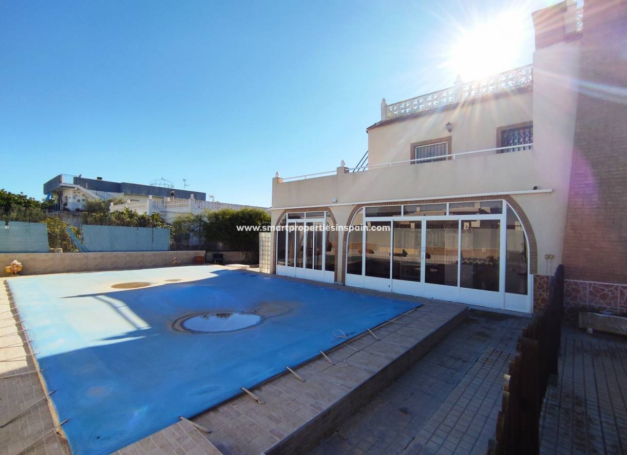 Revente - Maison Individuelle - La Marina - Urbanización La Marina