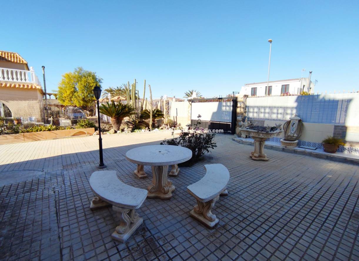 Revente - Maison Individuelle - La Marina - Urbanización La Marina