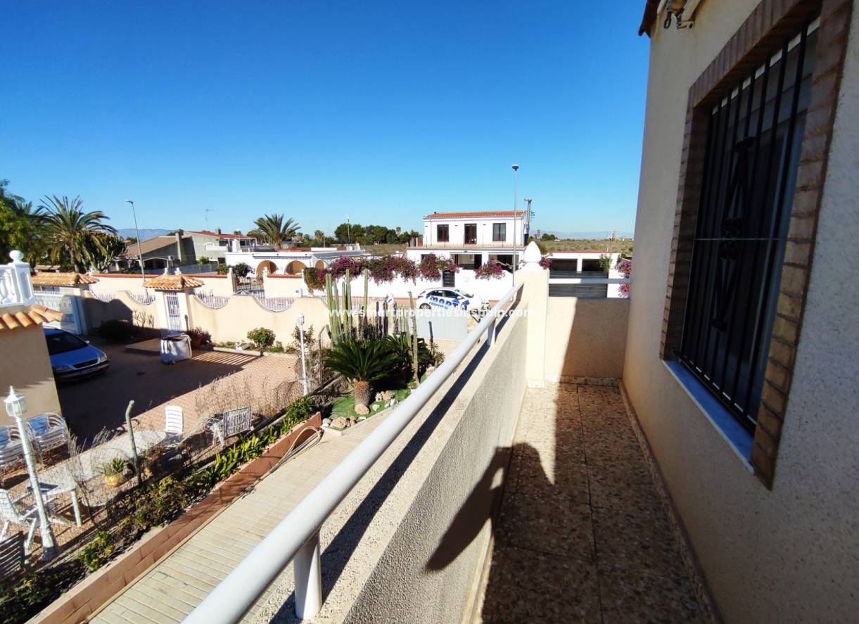 Revente - Maison Individuelle - La Marina - Urbanización La Marina