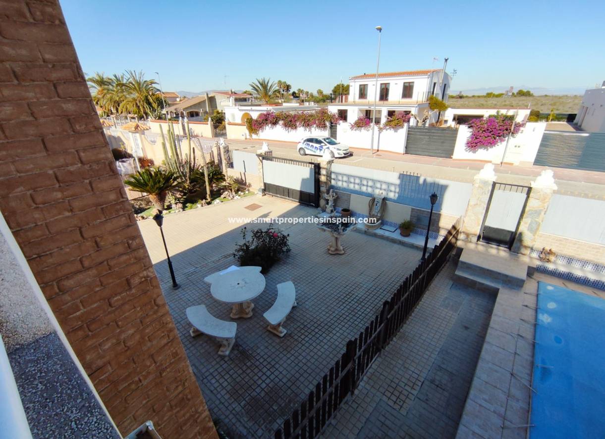 Revente - Maison Individuelle - La Marina - Urbanización La Marina