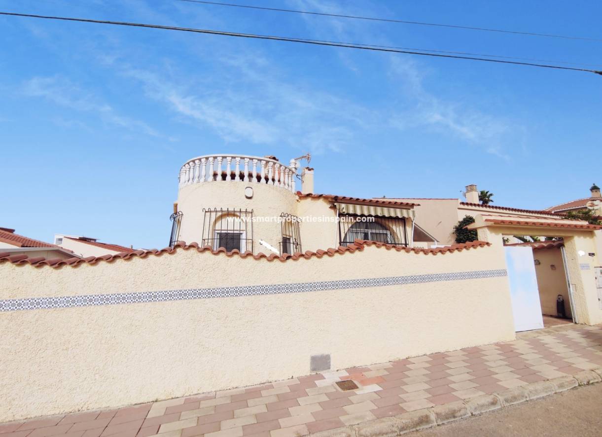 Revente - Maison Individuelle - La Marina - Urbanización La Marina