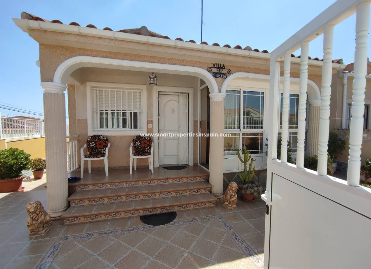 Revente - Maison Individuelle - La Marina - Urbanización La Marina