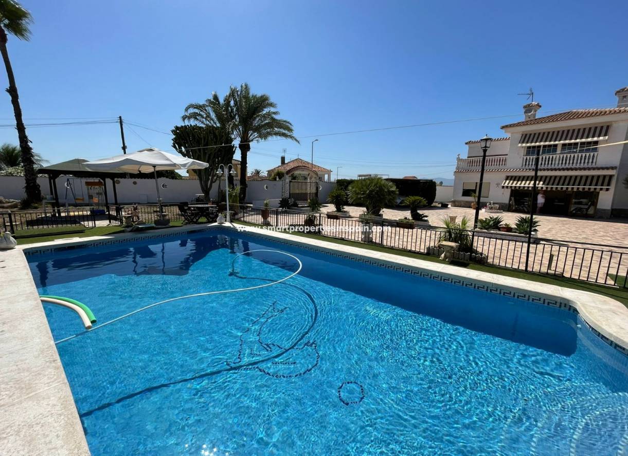 Revente - Maison Individuelle - La Marina - Urbanizacion la marina