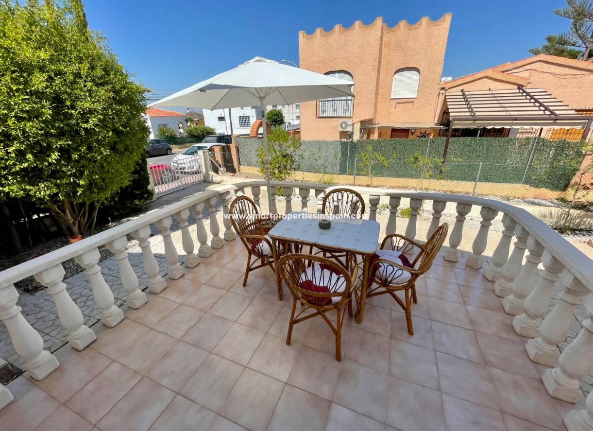 Revente - Maison Individuelle - La Marina - Urbanización La Marina
