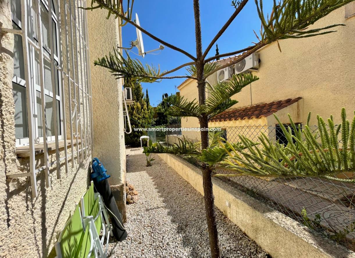 Revente - Maison Individuelle - La Marina - Urbanización La Marina