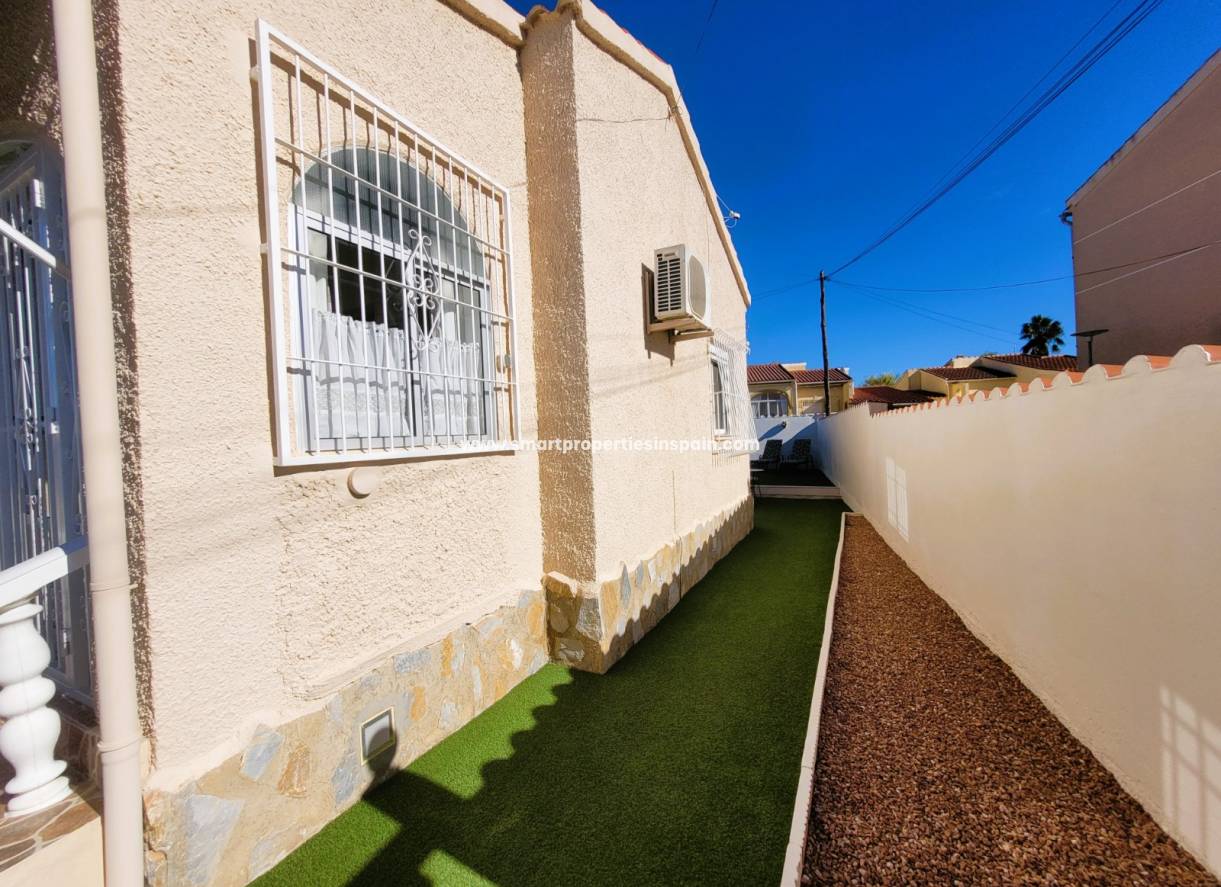 Revente - Maison Individuelle - La Marina - Urbanización La Marina