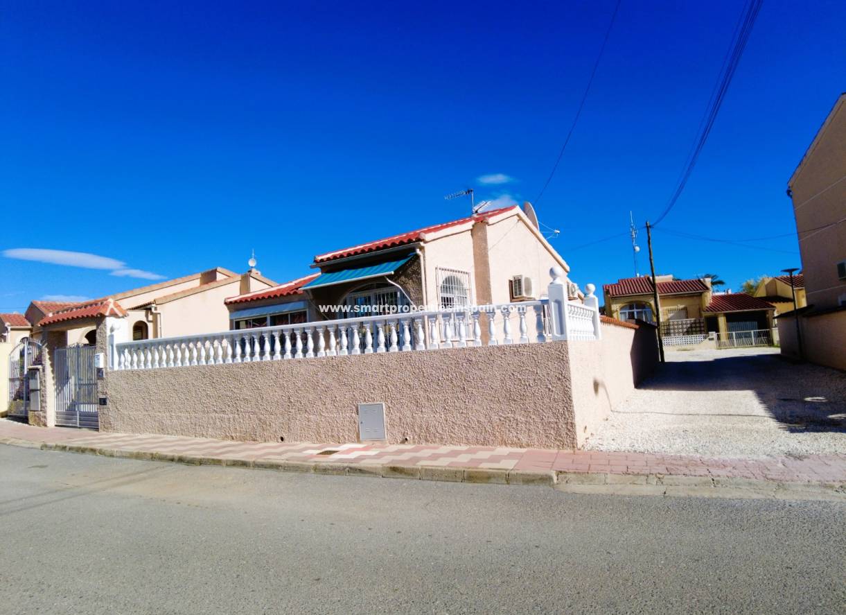 Revente - Maison Individuelle - La Marina - Urbanización La Marina
