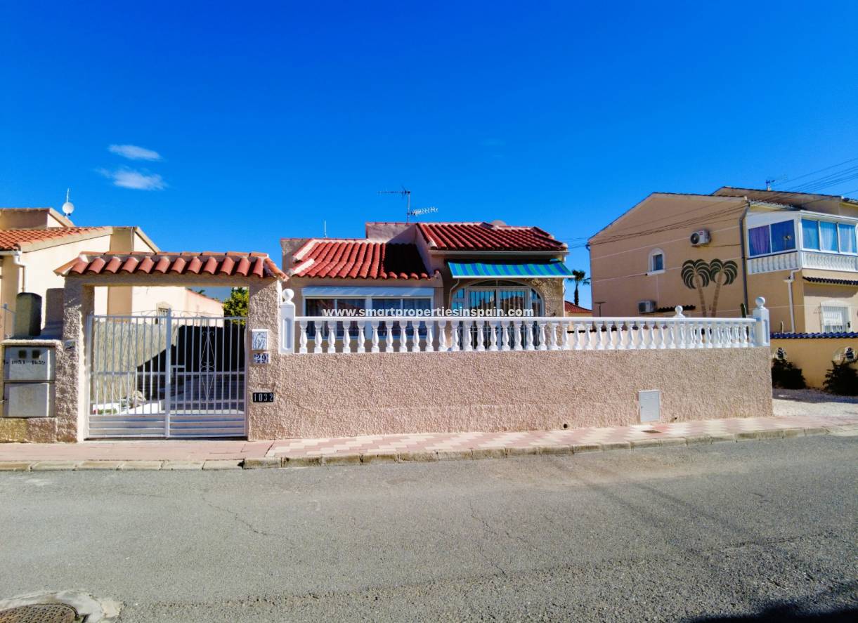 Revente - Maison Individuelle - La Marina - Urbanización La Marina
